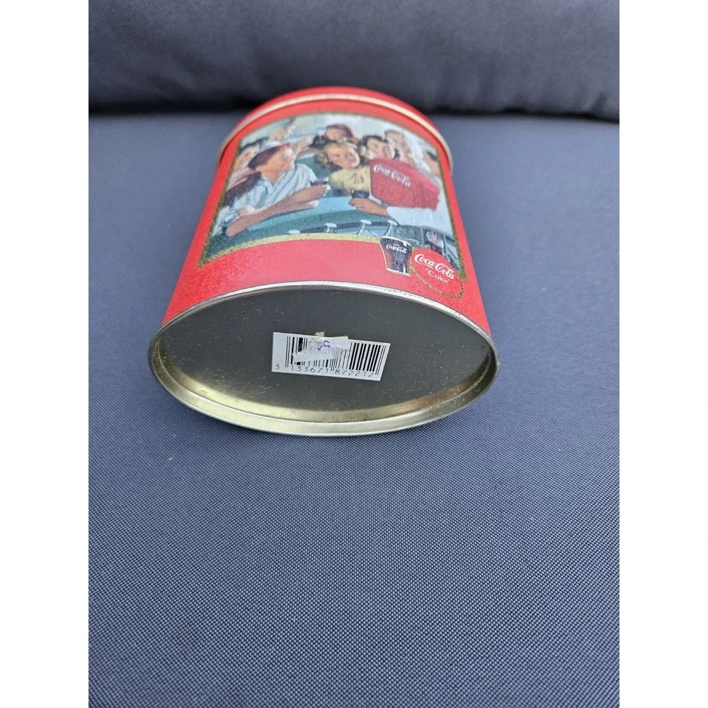 Two Tin Trinket Box Hershey's 1982 And Vintage Coca-cola